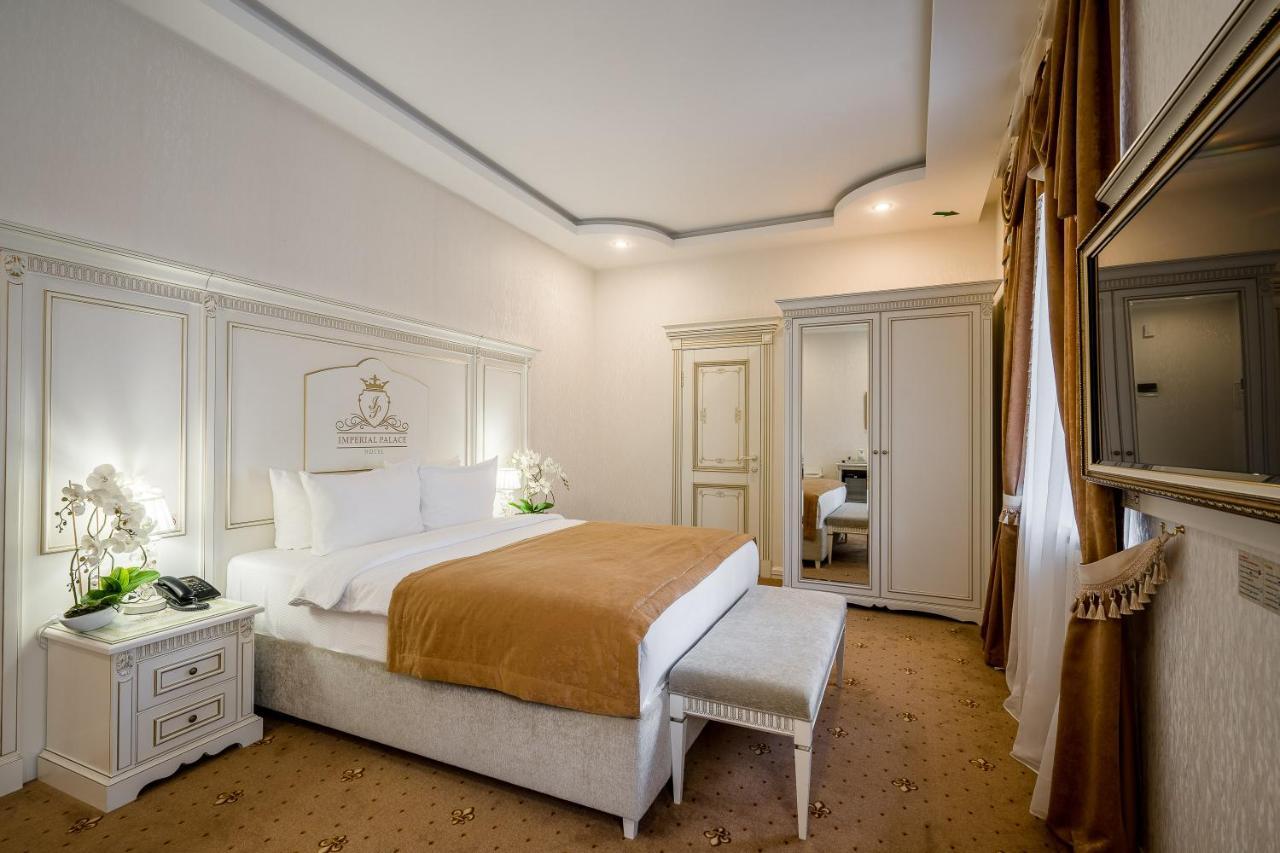 Imperial Palace Hotel 明斯克 外观 照片