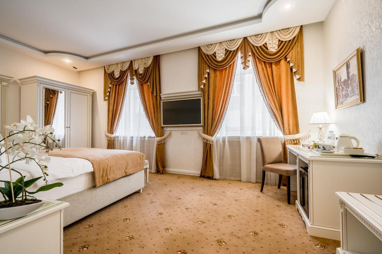 Imperial Palace Hotel 明斯克 外观 照片