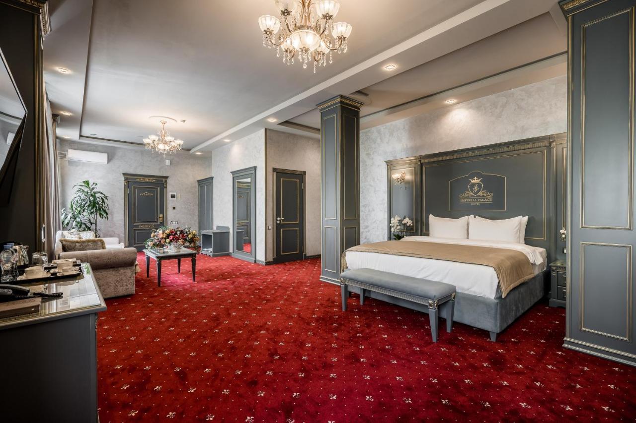 Imperial Palace Hotel 明斯克 外观 照片